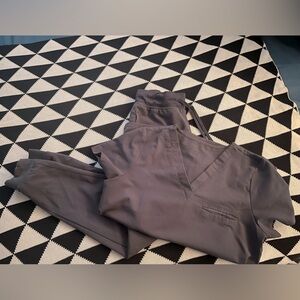 Mandala scrub set XSP in Pewter Gray